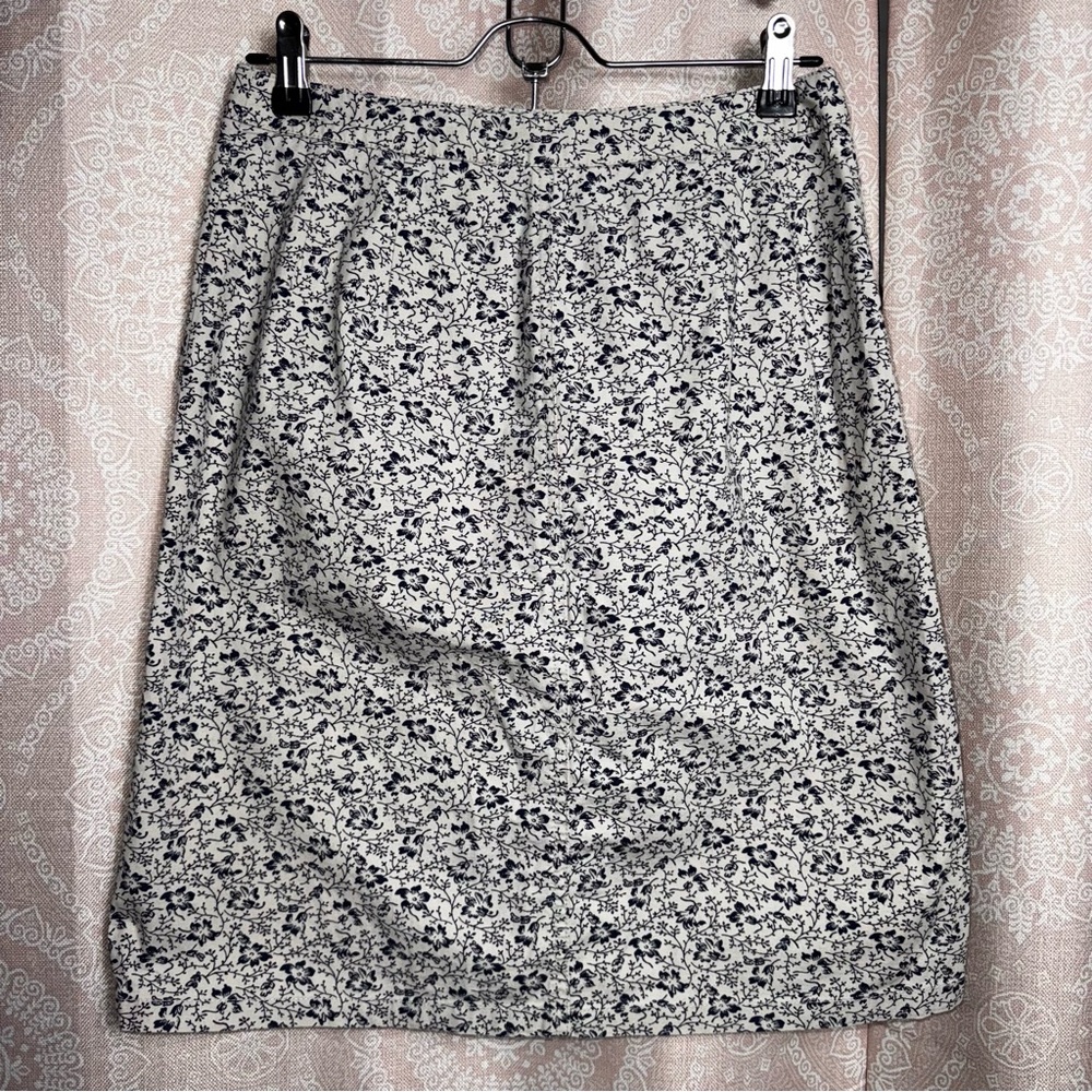 Eddie Bauer Navy Floral Pencil Cream Skirt Front Slit Sz 4 Cottagecore Academia